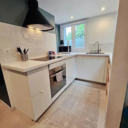 Cute Tiny House Close To Paris إيفري سور سين